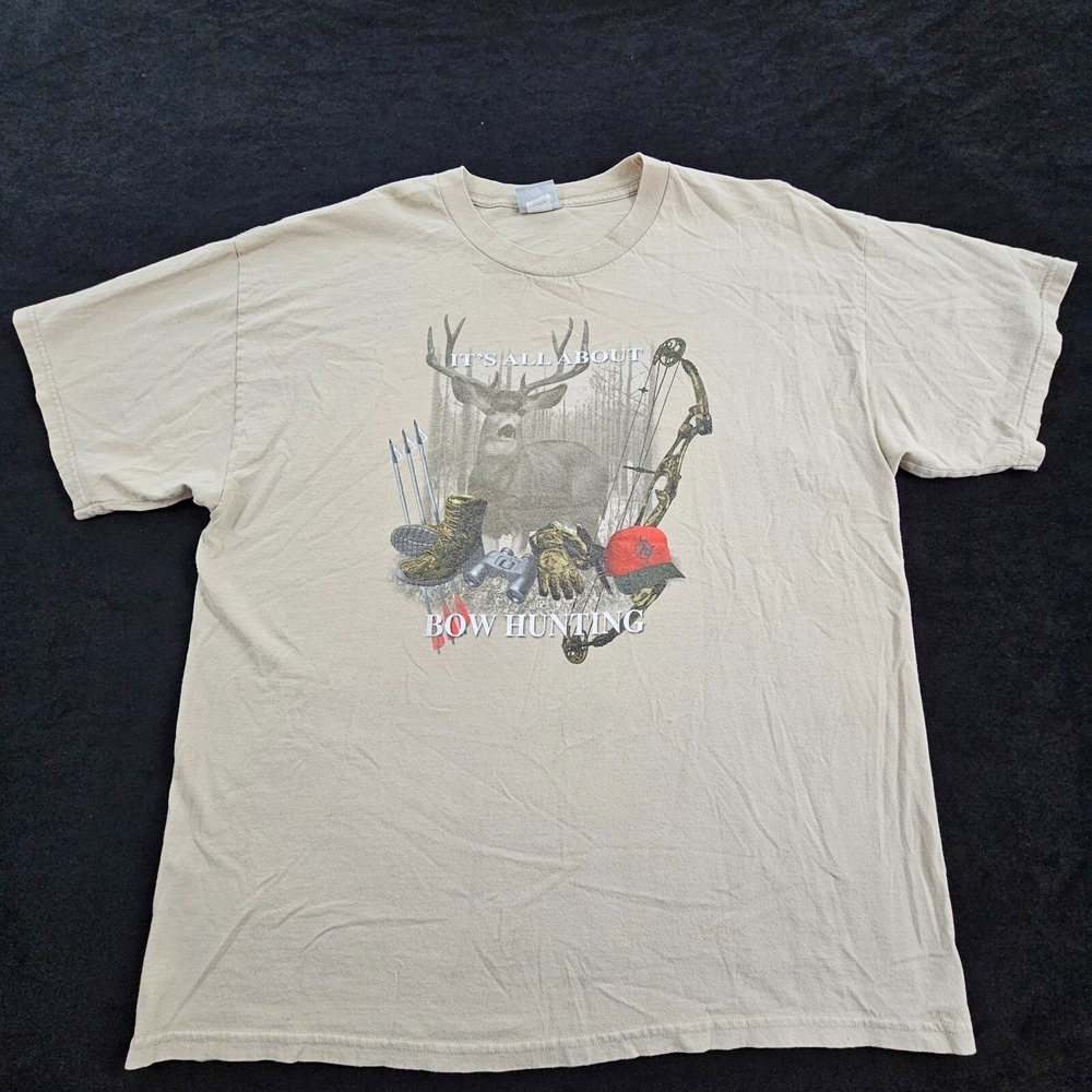 About Bow Hunting National Heritage Beige Short Sleeve Cotton T-Shirt Men's 2XL